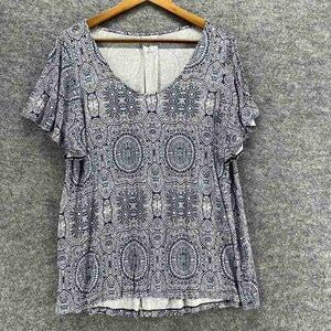 Patterned Blue and White Women's Top